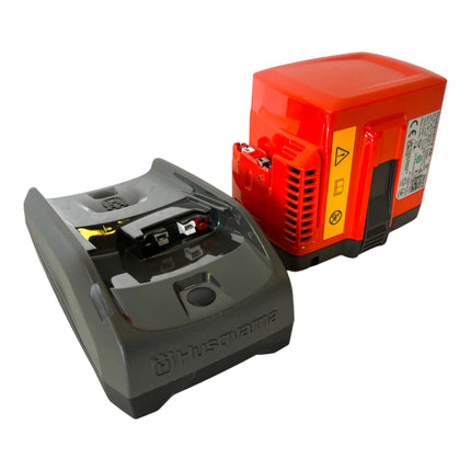 Akumulatorowa podkrzesywarka Husqvarna 120 iTK4 P 36 V 304 cm długości + 1x akumulator 2,0 Ah + ładowarka