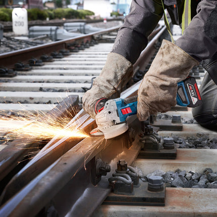 Bosch GWS 18V 11 Professional Akku Winkelschleifer 18 V 125 mm 06019N4100 Solo ohne Akku ohne Ladegeraet 3 - toolbrothers