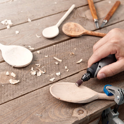 Dremel Stylo 2050 15 Multifunktionswerkzeug 9 Watt F0132050JM 15 tlg Zubehoerset 3 - toolbrothers