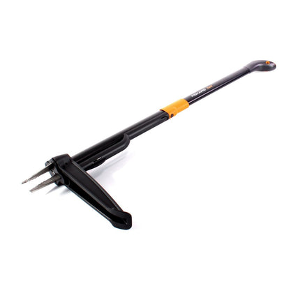 Wycinak do chwastów Fiskars Xact 30 mm ( 1020126 ) z ergonomicznym uchwytem