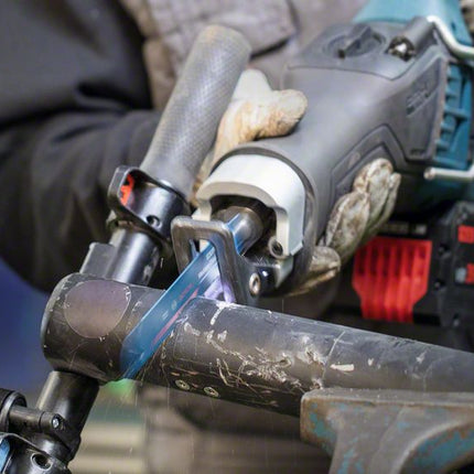 Brzeszczot do piły szablastej Bosch EXPERT Medium Thick Tough Metal S 1155 HHM 225 mm 10 szt. ( 2608900376 ) Carbide Technology