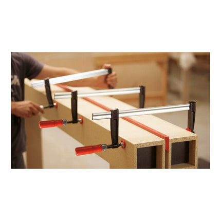 Zacisk śrubowy TPN z żeliwa ciągliwego BESSEY Szerokość mocowania 120 mm Występ 60 mm ( 4000831600 )